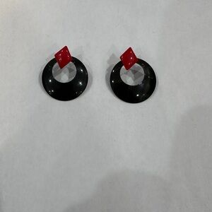 Vintage Black and Red Circular Earrings